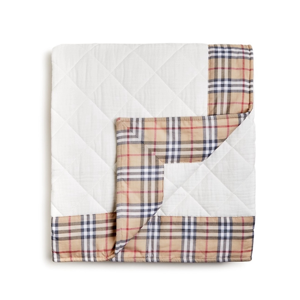 NWT Burberry Quilted Baby Blanket with Tartan Trim